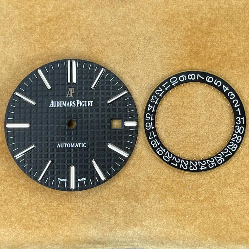 Original Audemars Piguet Original Royal Oak 41mm 15400ST Black Dial + Date Wheel