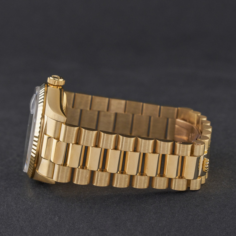 Rolex Day Date President, 18238, 36mm, 1991, Yellow gold, Lapis Lazuli Diamond dial, Fullset, 1y warranty