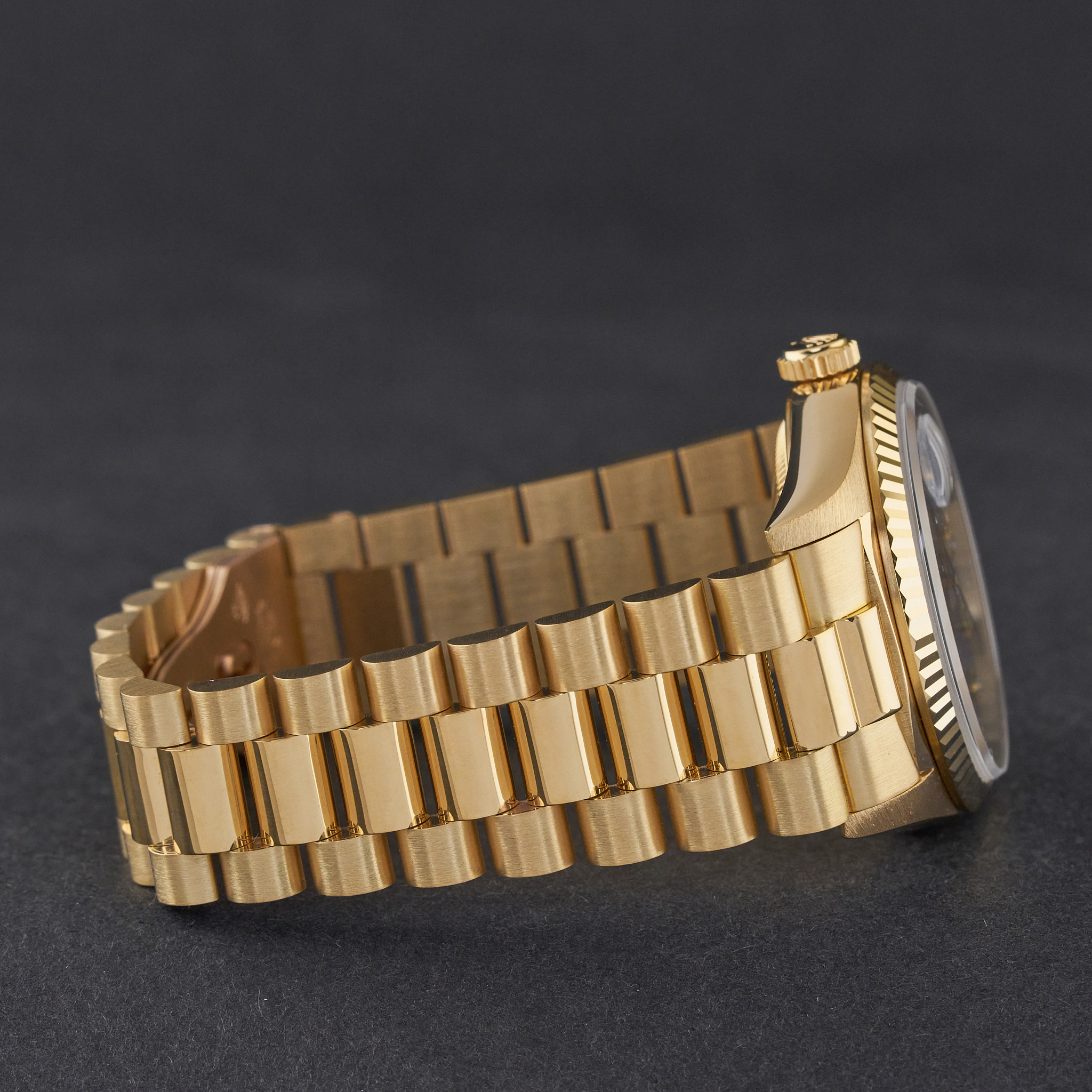 Rolex Day Date President, 18238, 36mm, 1991, Yellow gold, Lapis Lazuli Diamond dial, Fullset, 1y warranty