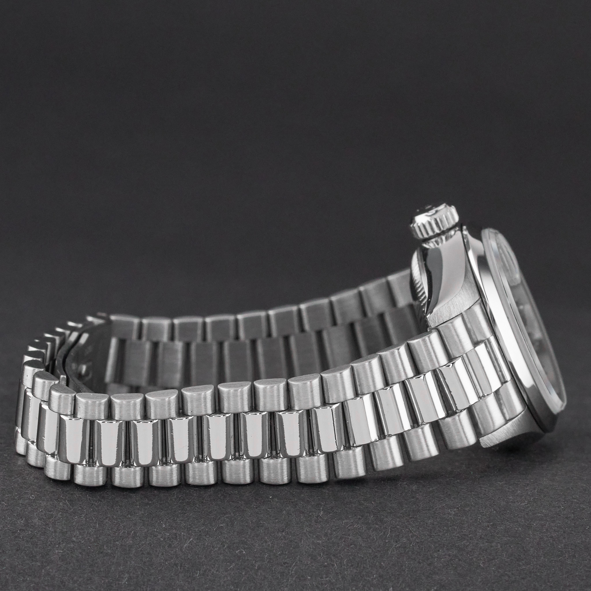 Rolex Lady Datejust, 69166, 26mm, 1989, Platinum, MOP Big Diamond dial, Box, 1y warranty