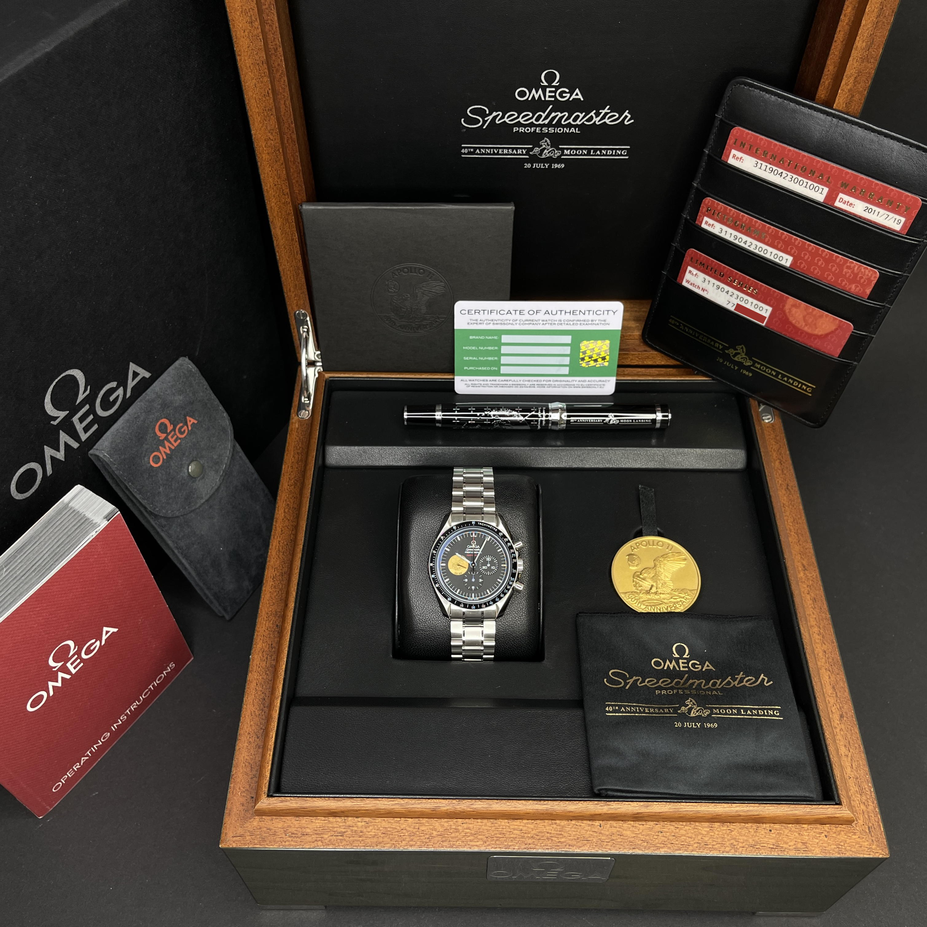Omega Speedmaster Professional Moonwatch, 42mm, 2009, ref. 311.90.42.30.01.001, Platinum, Apollo 11 40th Anniversary, Black dial, Fullset, 1y warranty