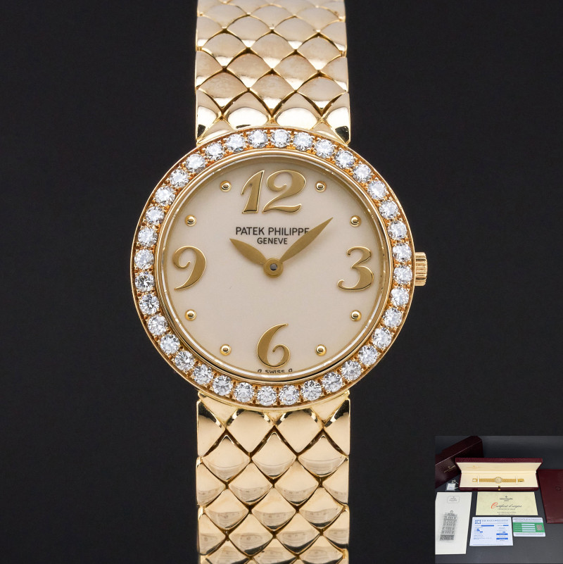 Patek Philippe Calatrava, 4820, 26mm, Yellow gold, Ivory Arabic dial, Fullset, 1y warranty