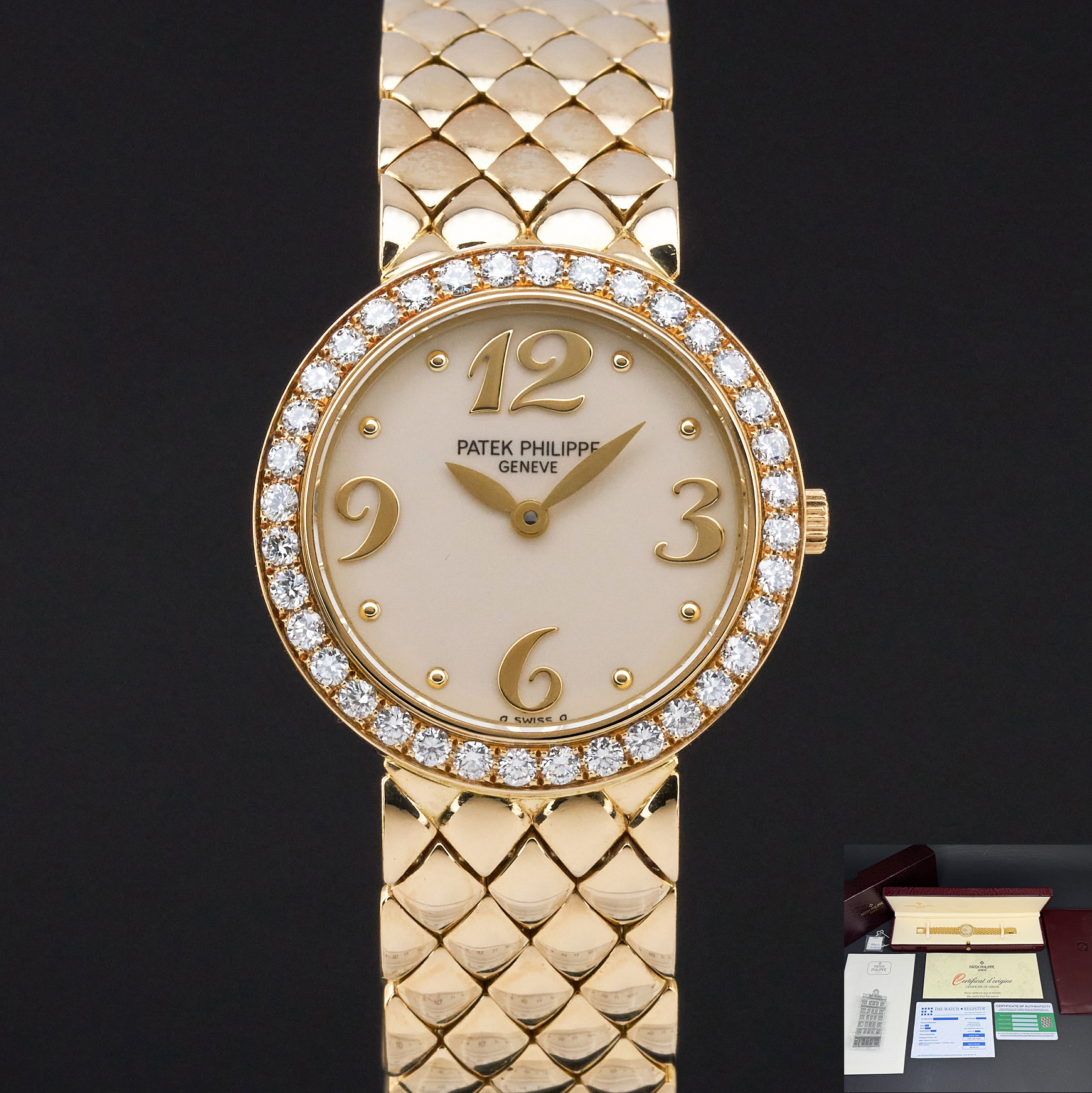 Patek Philippe Calatrava, 4820, 26mm, Yellow gold, Ivory Arabic dial, Fullset, 1y warranty