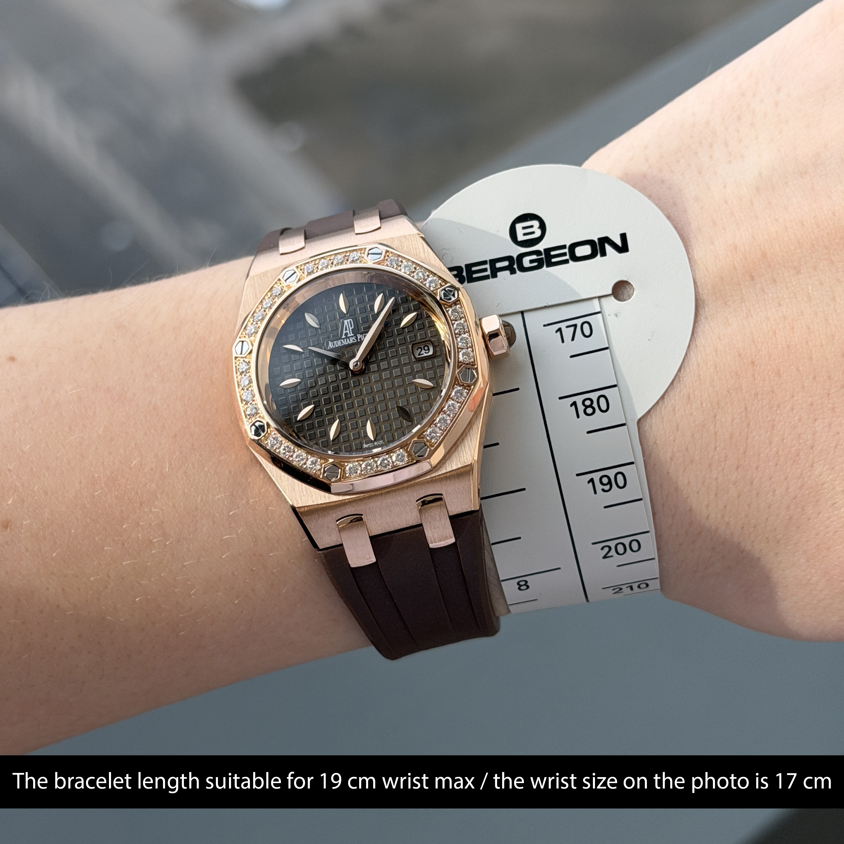 Audemars Piguet Royal Oak Lady, 67601OR.ZZ.D080CA.01, 33mm, 2009, Rose gold, Brown Méga Tapisserie dial, Fullset, 1y warranty